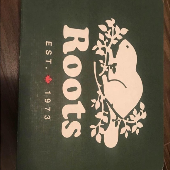 Brand New Roots Boots - Picture 9 of 9